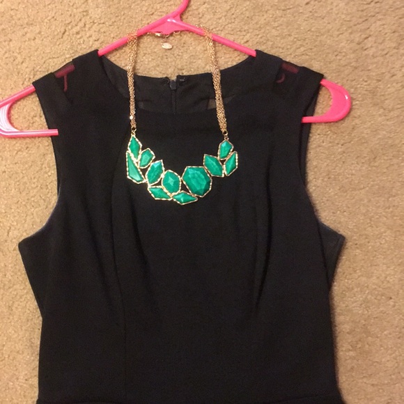 EUC Amrita Singh Statement Necklace - Picture 2 of 5